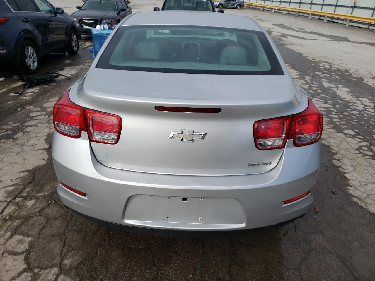 Photo 5 VIN: 1G11A5SA3DF174452 - CHEVROLET MALIBU 