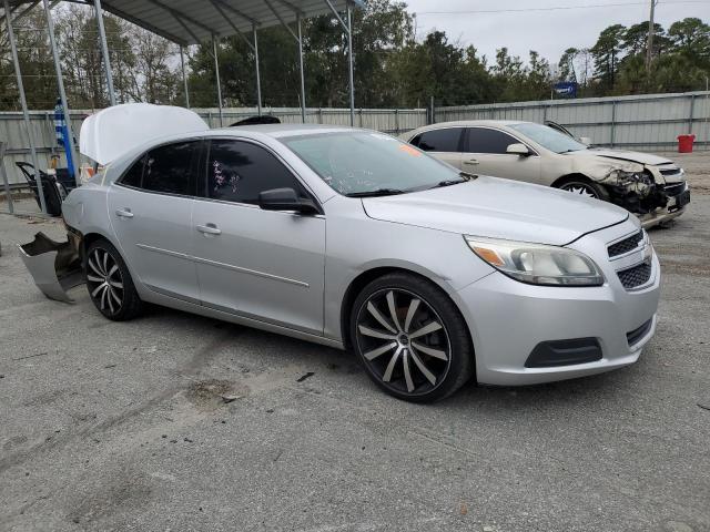 Photo 3 VIN: 1G11A5SA3DF316492 - CHEVROLET MALIBU 