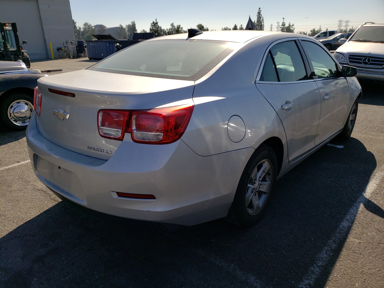 Photo 3 VIN: 1G11A5SA7GU159999 - CHEVROLET MALIBU LIM 