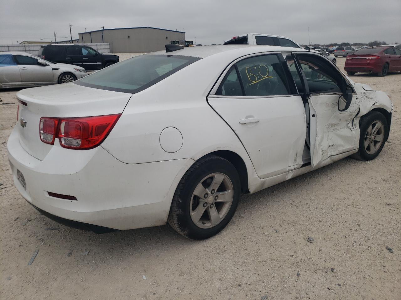 Photo 2 VIN: 1G11A5SA7GU162899 - CHEVROLET MALIBU 