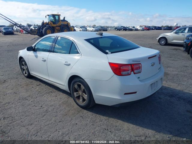 Photo 2 VIN: 1G11A5SL0FF318575 - CHEVROLET MALIBU 