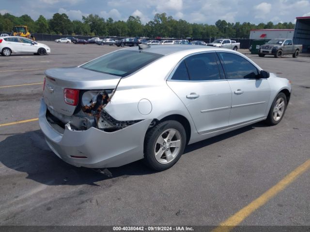 Photo 3 VIN: 1G11A5SL2FF318822 - CHEVROLET MALIBU 