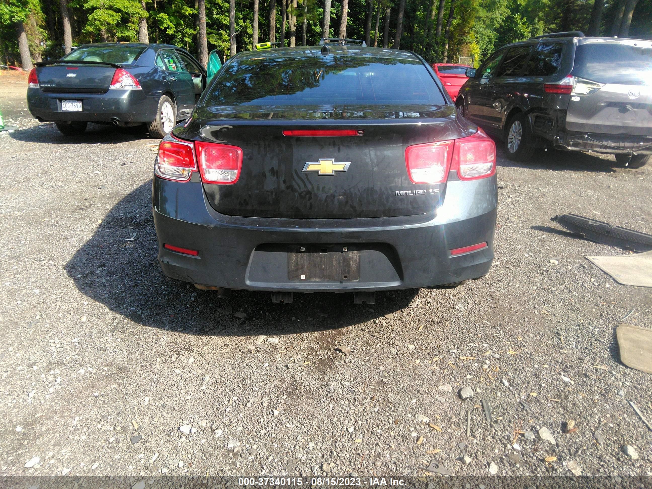 Photo 16 VIN: 1G11A5SL8FF110072 - CHEVROLET MALIBU 