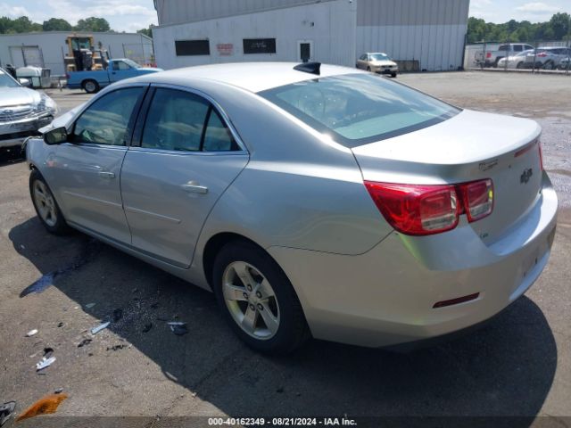 Photo 2 VIN: 1G11A5SL9FF227823 - CHEVROLET MALIBU 