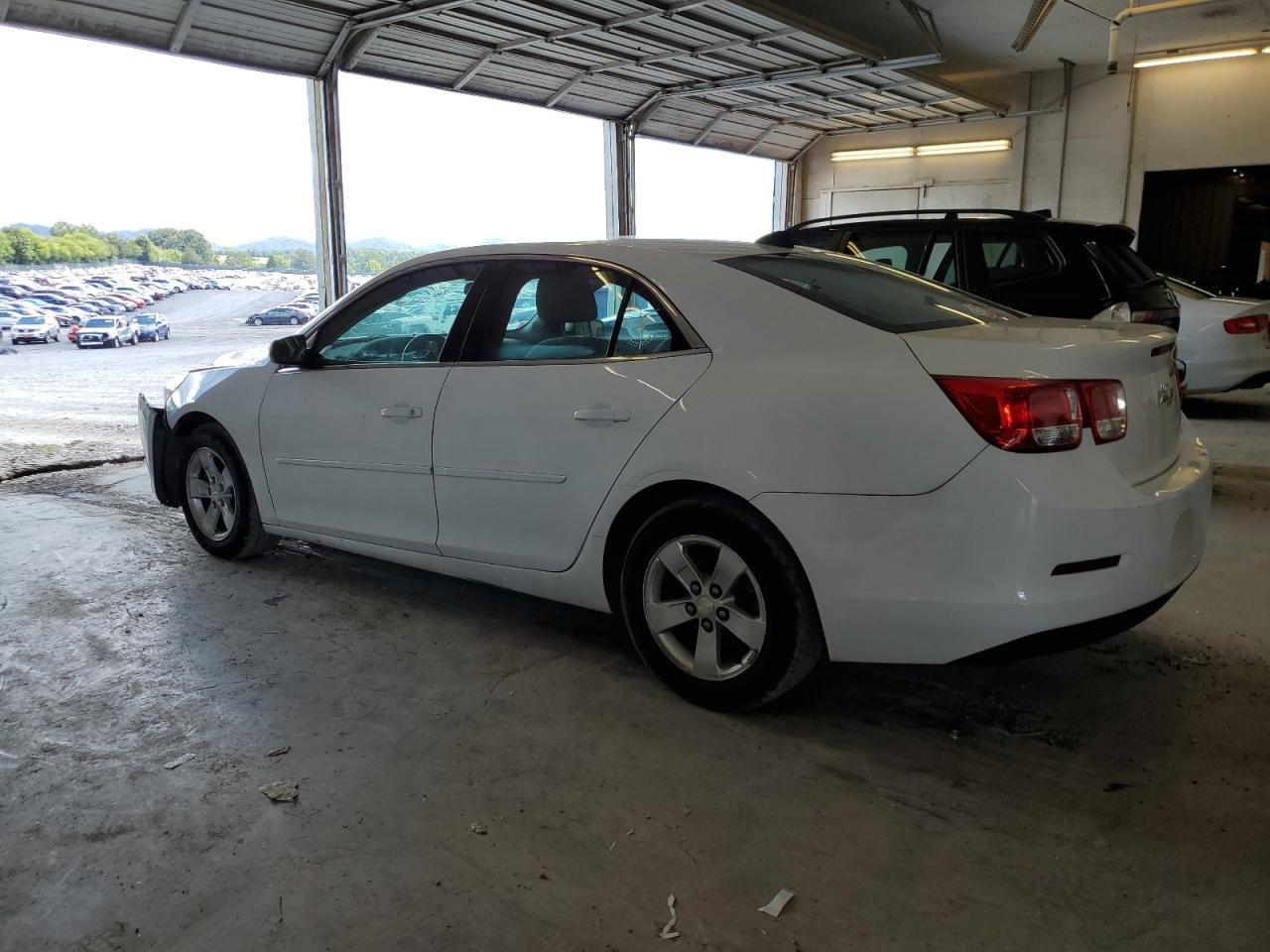 Photo 1 VIN: 1G11B5SA0DF173241 - CHEVROLET MALIBU 