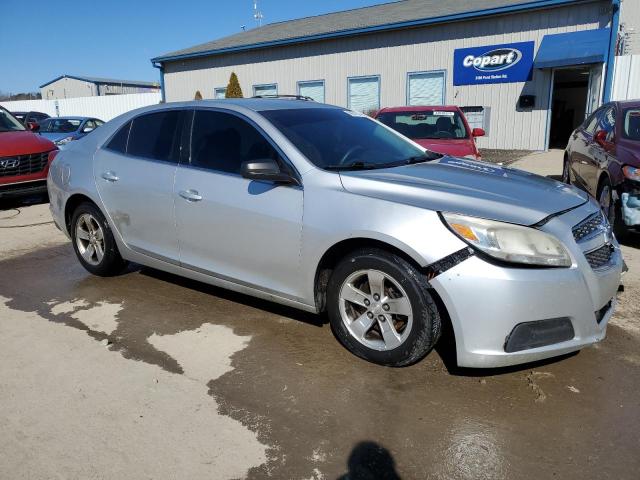 Photo 3 VIN: 1G11B5SA0DF262632 - CHEVROLET MALIBU 