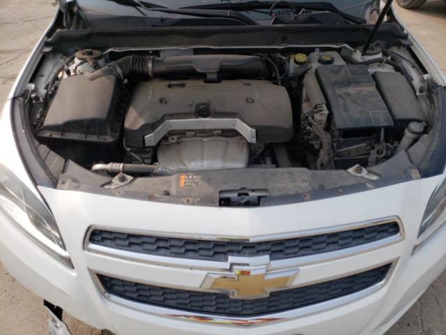 Photo 6 VIN: 1G11B5SA1DF188945 - CHEVROLET MALIBU LS 