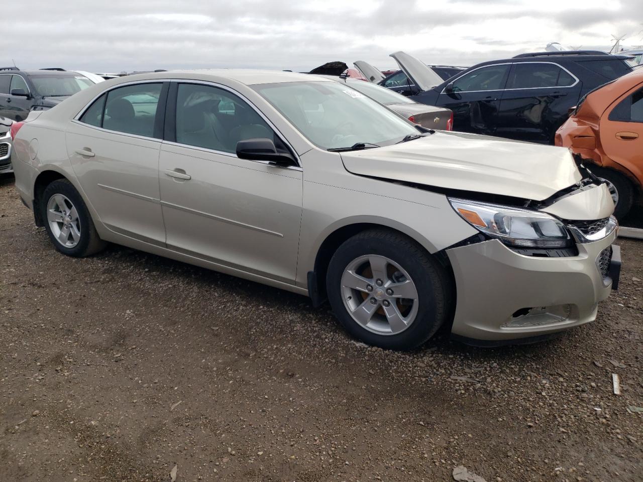 Photo 3 VIN: 1G11B5SA2GF121520 - CHEVROLET MALIBU 