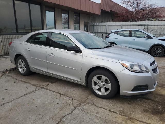 Photo 3 VIN: 1G11B5SA4DF260205 - CHEVROLET MALIBU 