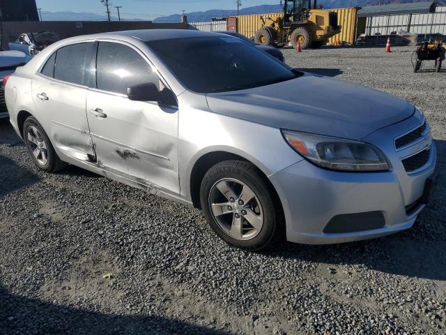 Photo 3 VIN: 1G11B5SA5DF234261 - CHEVROLET MALIBU LS 