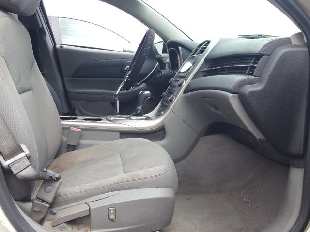 Photo 4 VIN: 1G11B5SA5DF349863 - CHEVROLET MALIBU LS 