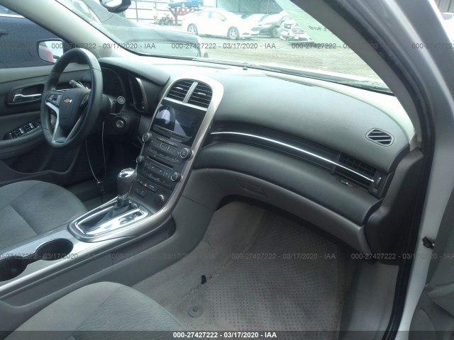 Photo 4 VIN: 1G11B5SA6DF158615 - CHEVROLET MALIBU 