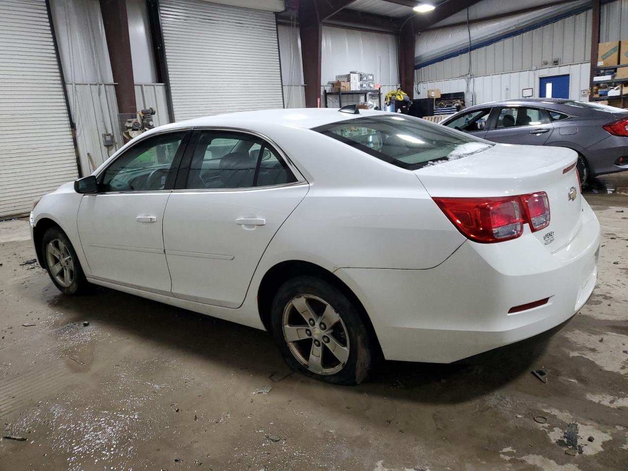 Photo 1 VIN: 1G11B5SA7DF163547 - CHEVROLET MALIBU 