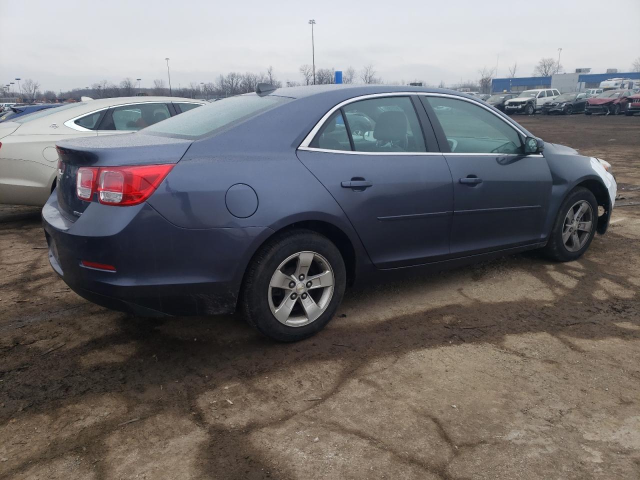 Photo 2 VIN: 1G11B5SA7DF264975 - CHEVROLET MALIBU 