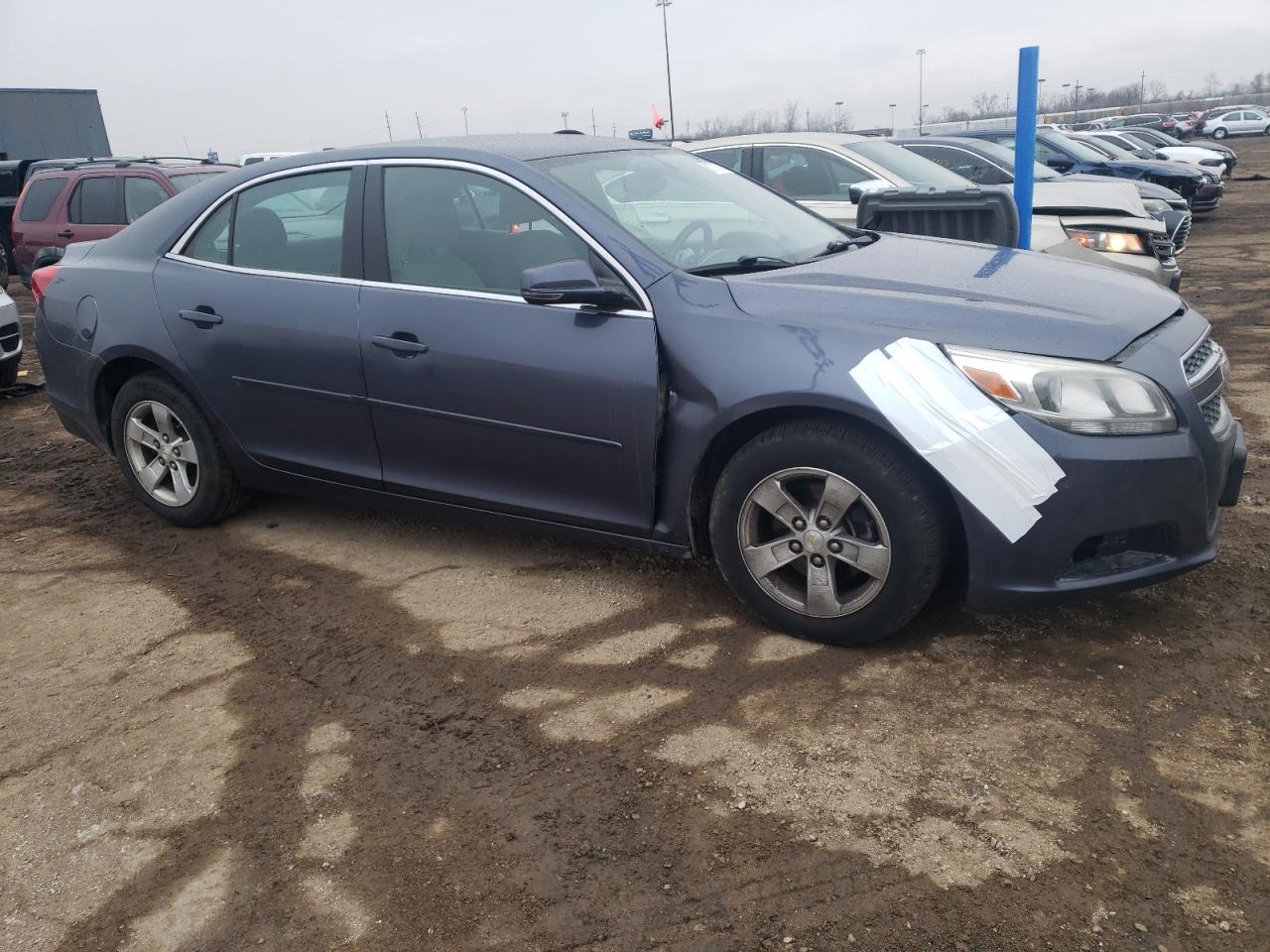 Photo 3 VIN: 1G11B5SA7DF264975 - CHEVROLET MALIBU 