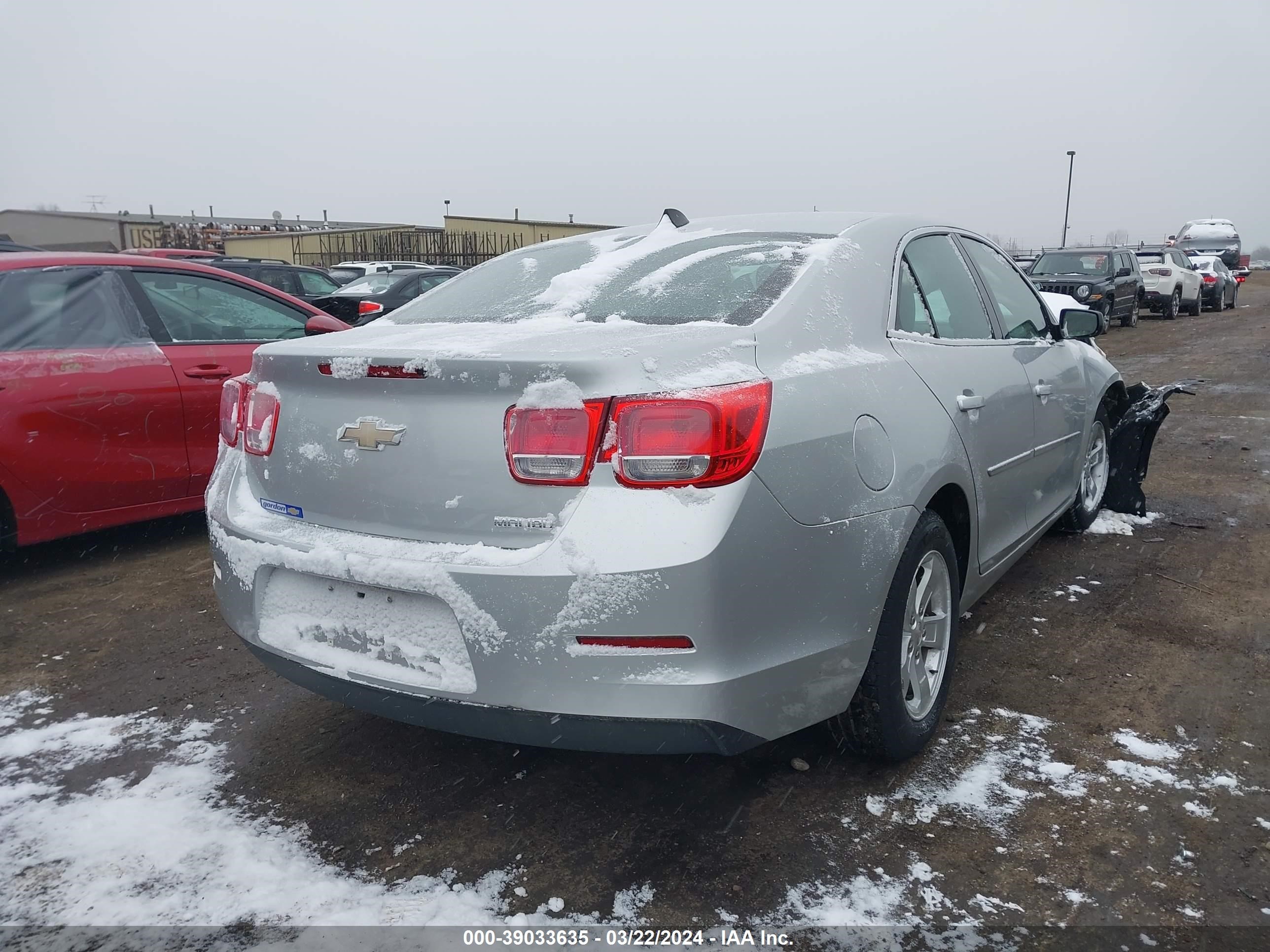 Photo 3 VIN: 1G11B5SA7DF296969 - CHEVROLET MALIBU 