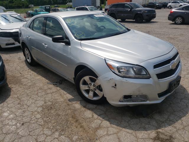 Photo 1 VIN: 1G11B5SA8DF215705 - CHEVROLET MALIBU LS 