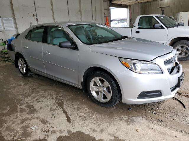 Photo 3 VIN: 1G11B5SA8DF264743 - CHEVROLET MALIBU 