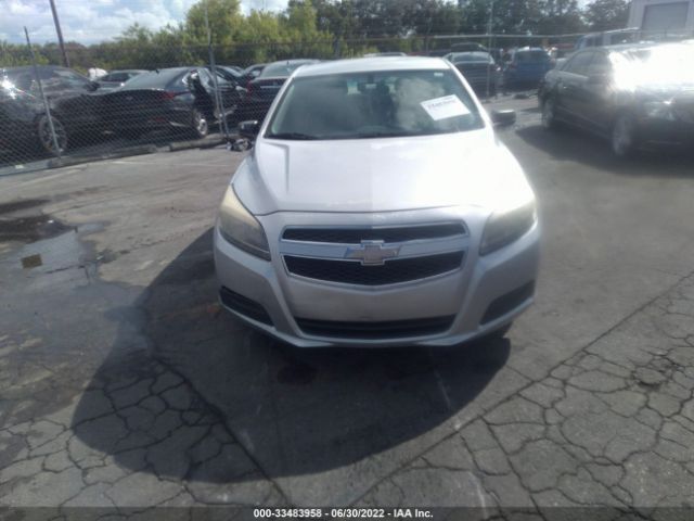 Photo 5 VIN: 1G11B5SA8DF319045 - CHEVROLET MALIBU 