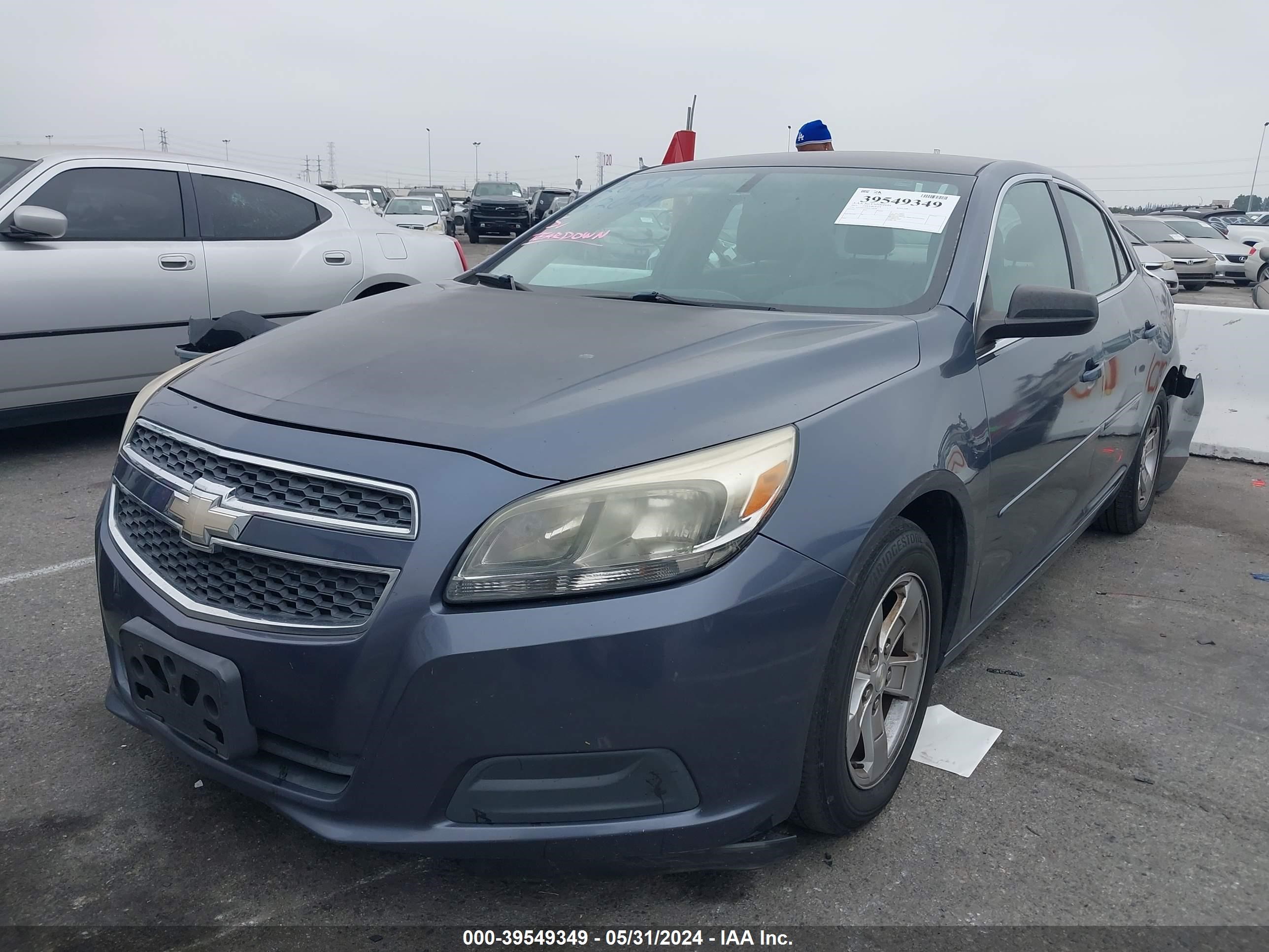 Photo 1 VIN: 1G11B5SA9DF158298 - CHEVROLET MALIBU 