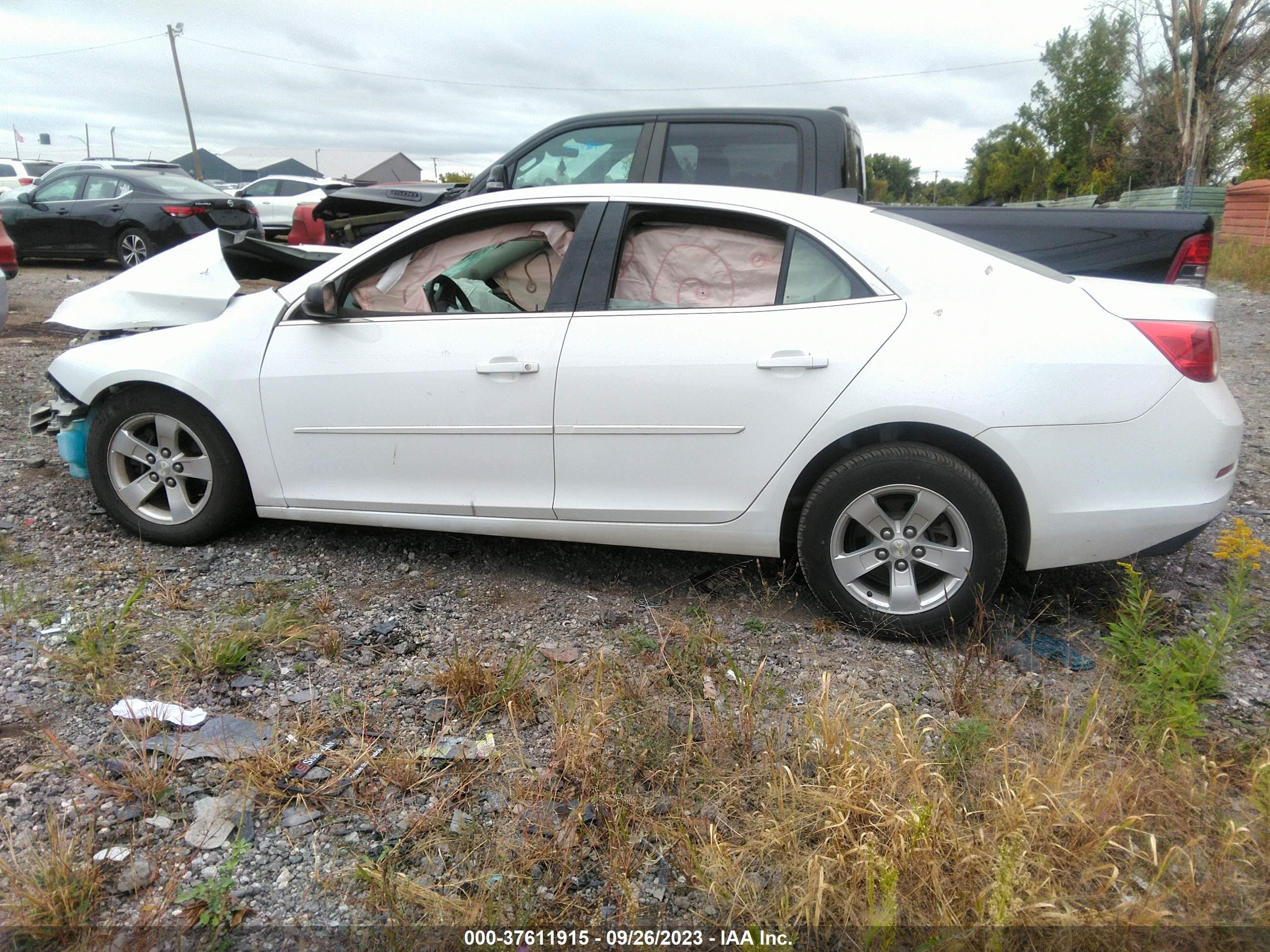 Photo 13 VIN: 1G11B5SA9DF201943 - CHEVROLET MALIBU 