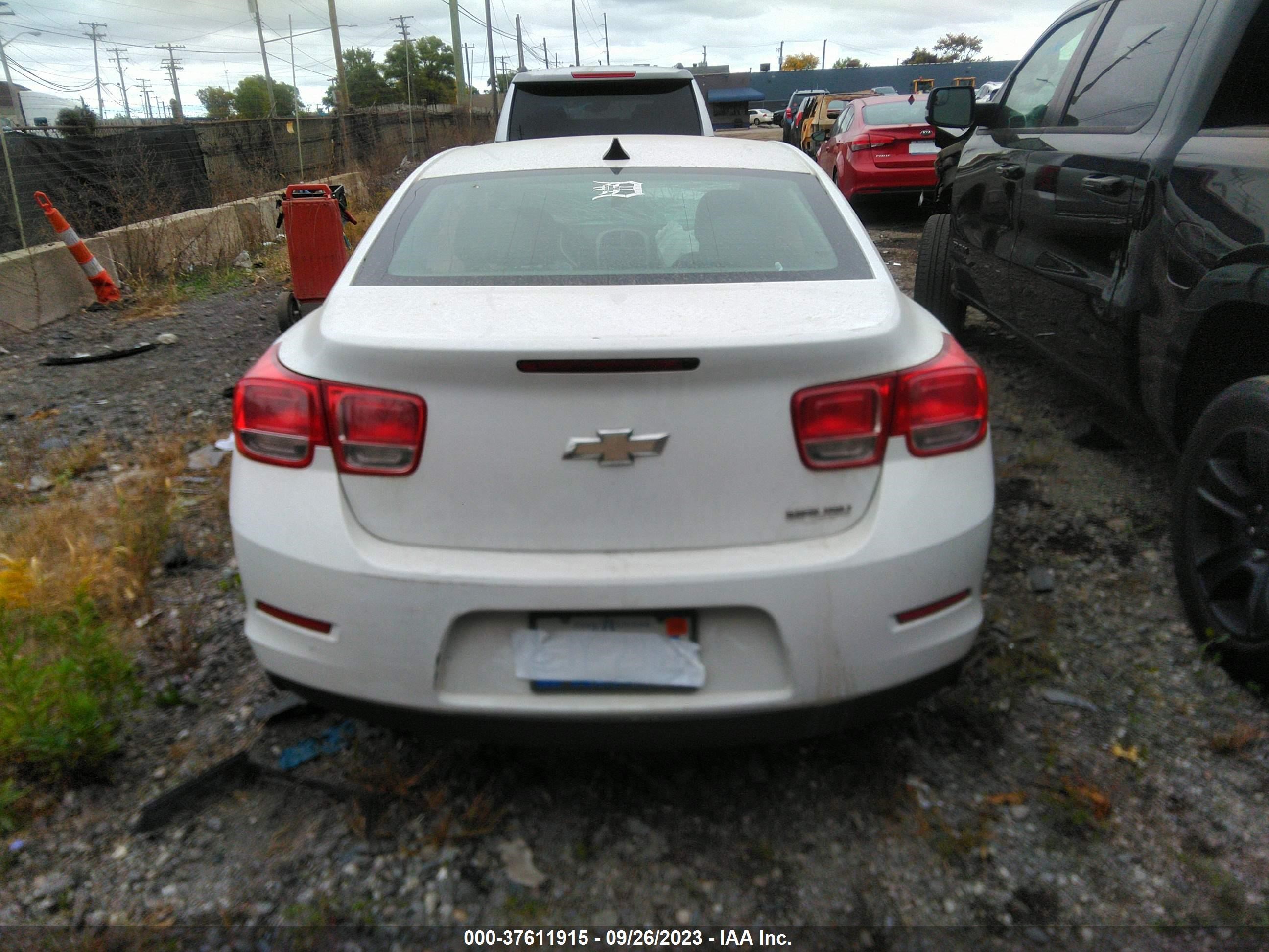 Photo 15 VIN: 1G11B5SA9DF201943 - CHEVROLET MALIBU 