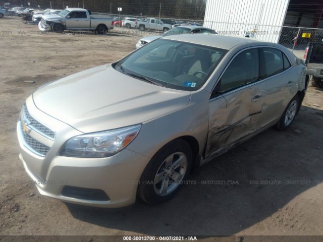 Photo 1 VIN: 1G11B5SAXDF216435 - CHEVROLET MALIBU 