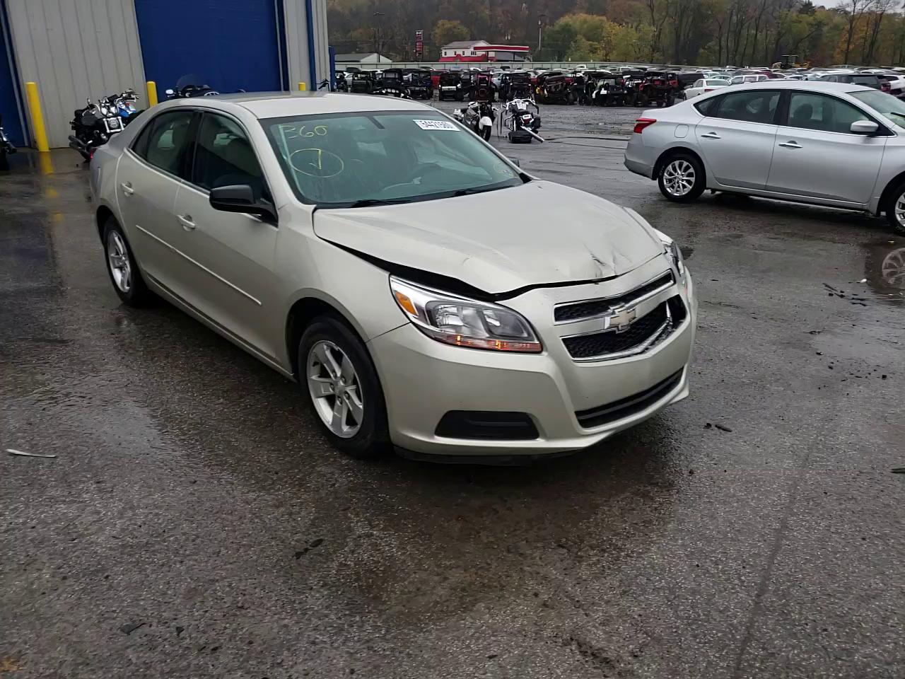 Photo 10 VIN: 1G11B5SAXDF296965 - CHEVROLET MALIBU LS 