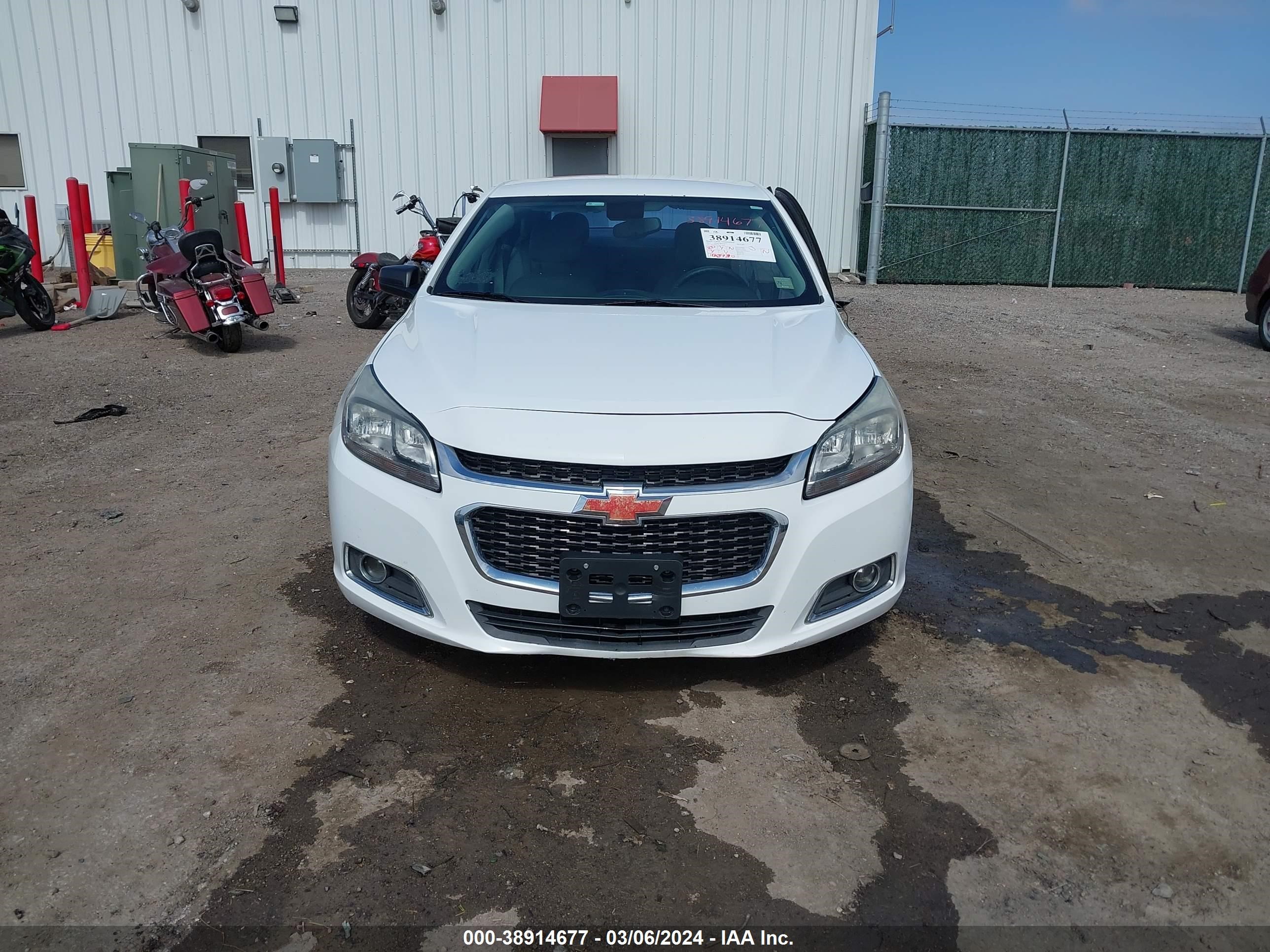 Photo 11 VIN: 1G11B5SL1EF214088 - CHEVROLET MALIBU 