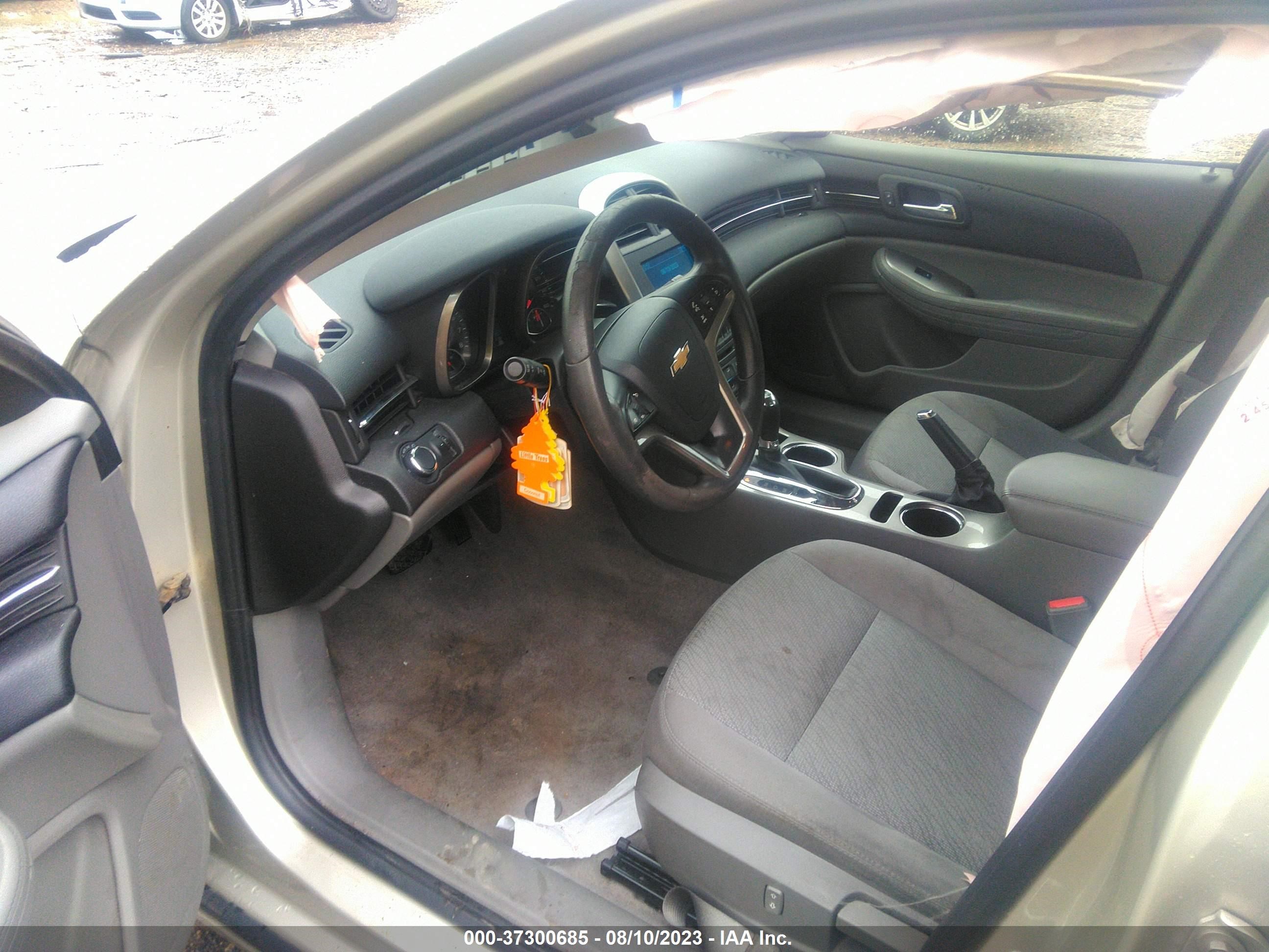 Photo 4 VIN: 1G11B5SL2EF220370 - CHEVROLET MALIBU 