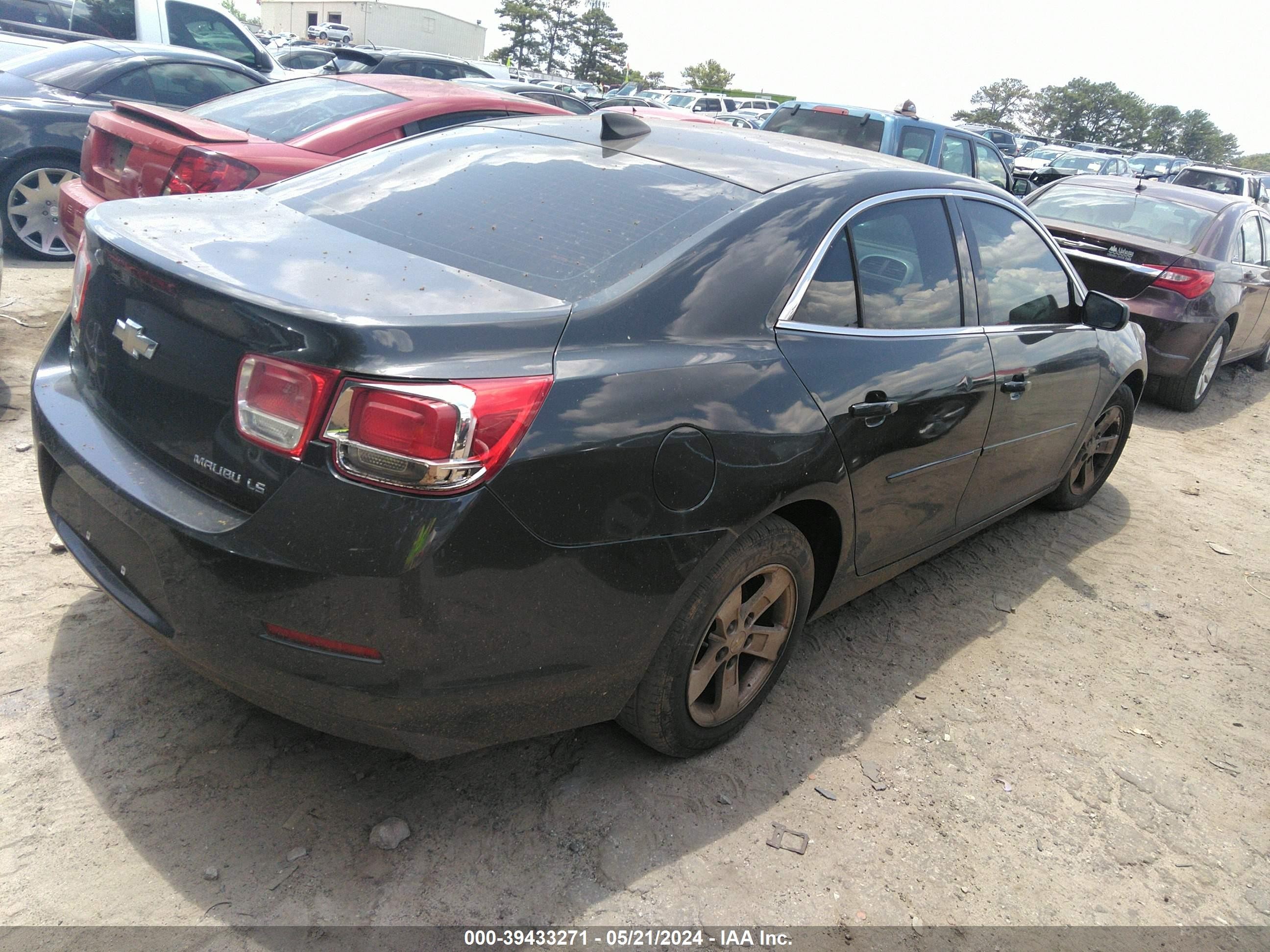 Photo 3 VIN: 1G11B5SL2FF114969 - CHEVROLET MALIBU 