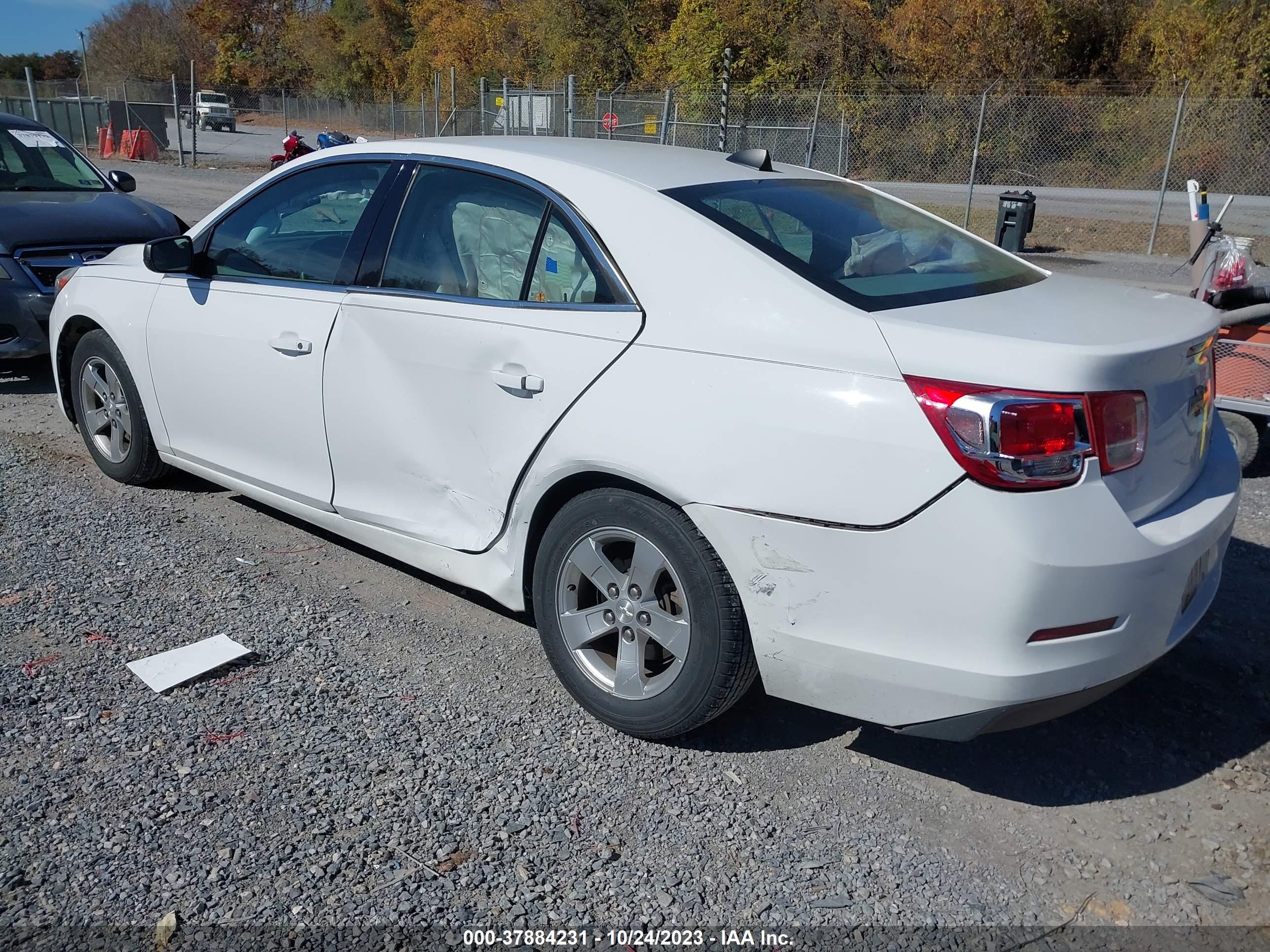 Photo 2 VIN: 1G11B5SL3EF125509 - CHEVROLET MALIBU 