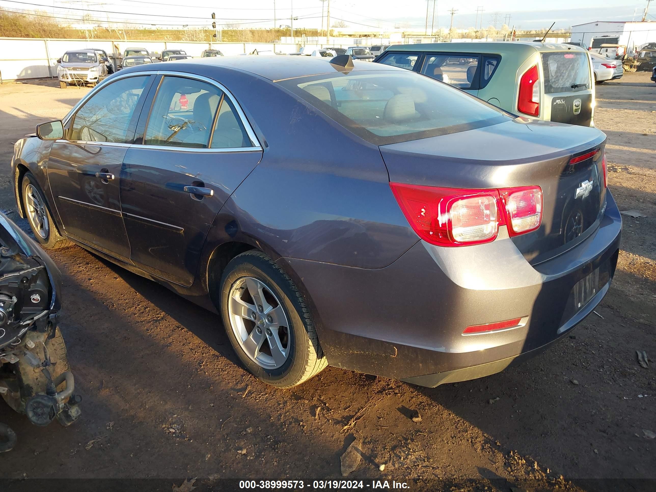 Photo 2 VIN: 1G11B5SL4EF139757 - CHEVROLET MALIBU 