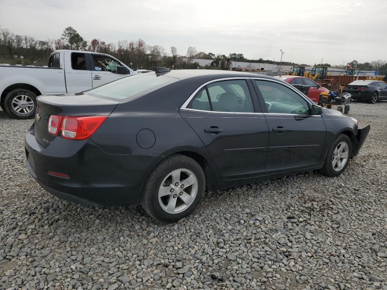 Photo 2 VIN: 1G11B5SL4FF327499 - CHEVROLET MALIBU 