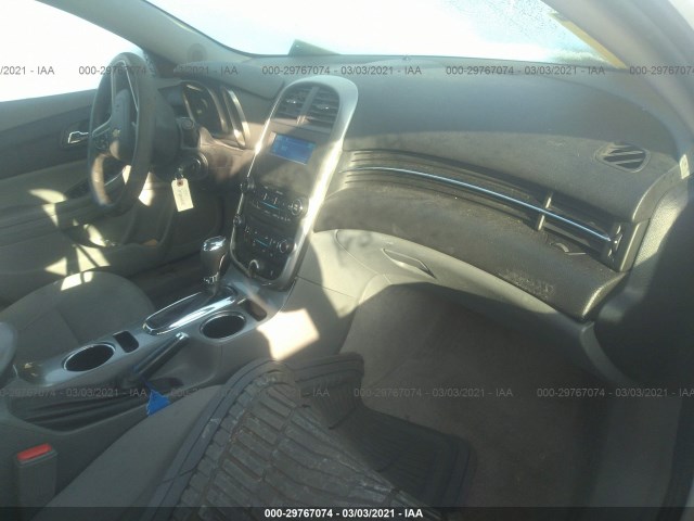 Photo 4 VIN: 1G11B5SL4FF353424 - CHEVROLET MALIBU 