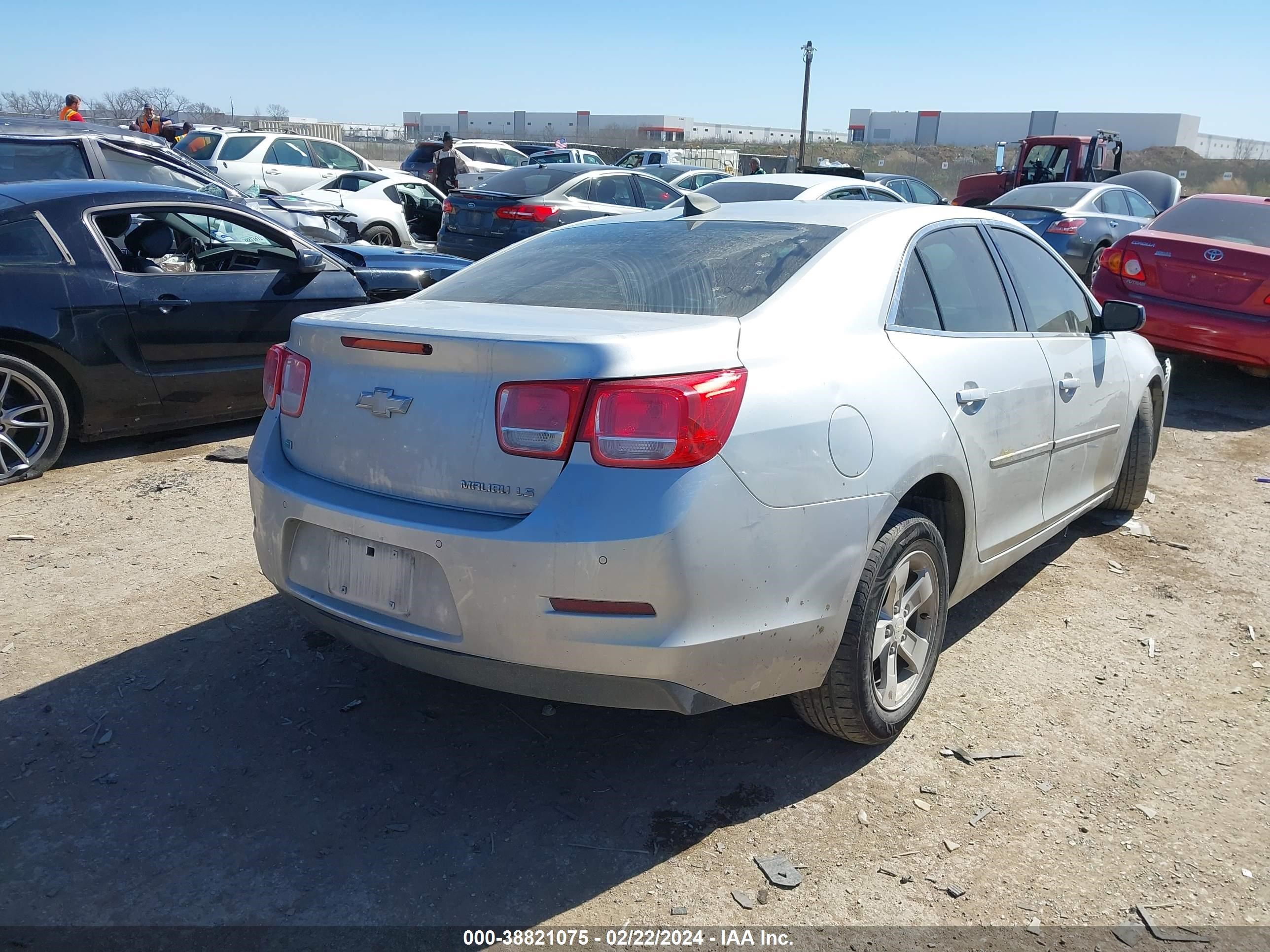 Photo 3 VIN: 1G11B5SL5FF236645 - CHEVROLET MALIBU 