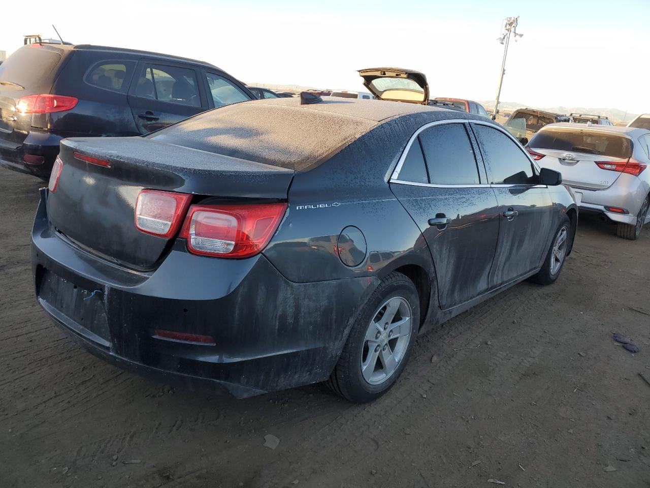 Photo 2 VIN: 1G11B5SL5FF273887 - CHEVROLET MALIBU 