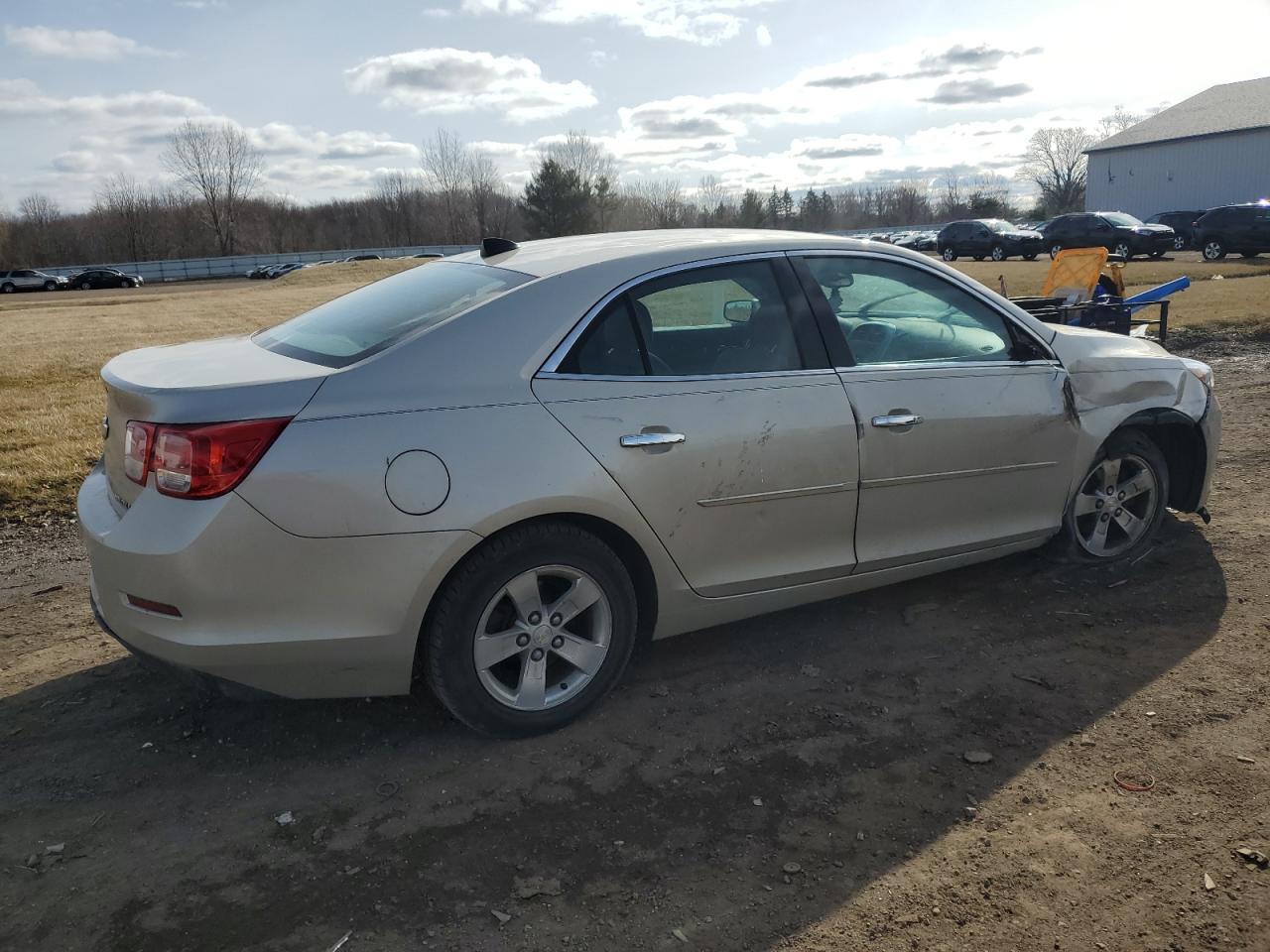 Photo 2 VIN: 1G11B5SL9EF298161 - CHEVROLET MALIBU 