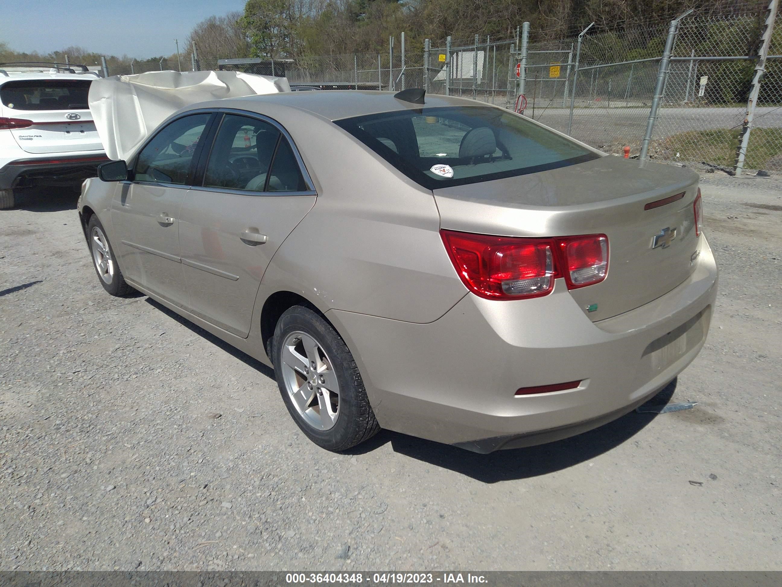 Photo 2 VIN: 1G11B5SLXFF296226 - CHEVROLET MALIBU 