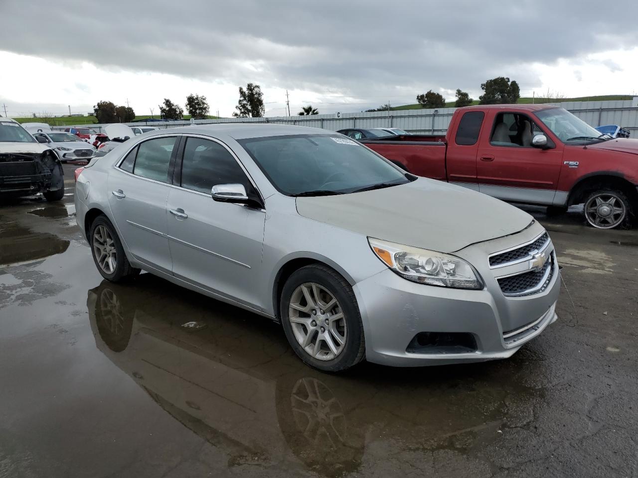 Photo 3 VIN: 1G11C5SA0DF237503 - CHEVROLET MALIBU 