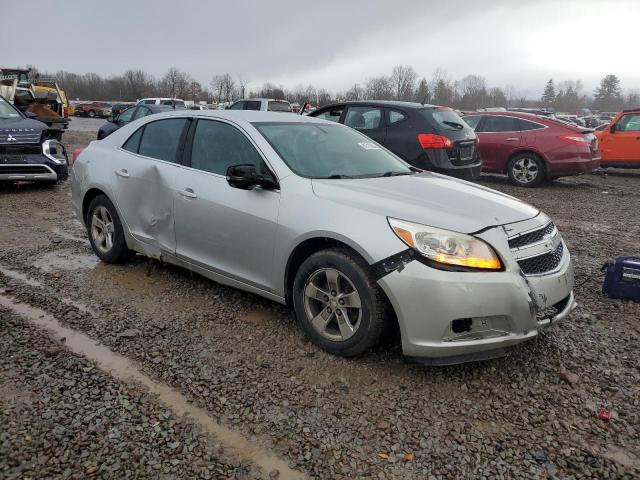 Photo 3 VIN: 1G11C5SA0DF340131 - CHEVROLET MALIBU 1LT 