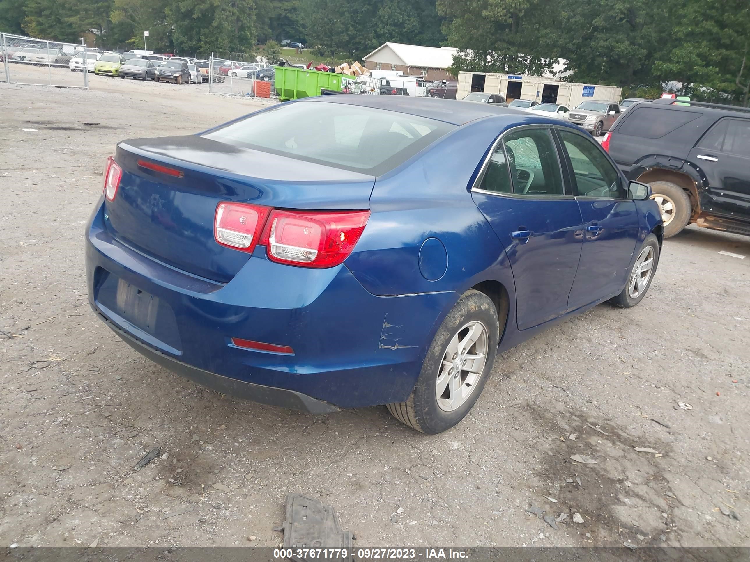 Photo 3 VIN: 1G11C5SA0DU119298 - CHEVROLET MALIBU 