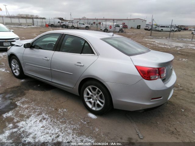 Photo 2 VIN: 1G11C5SA1DF146210 - CHEVROLET MALIBU 