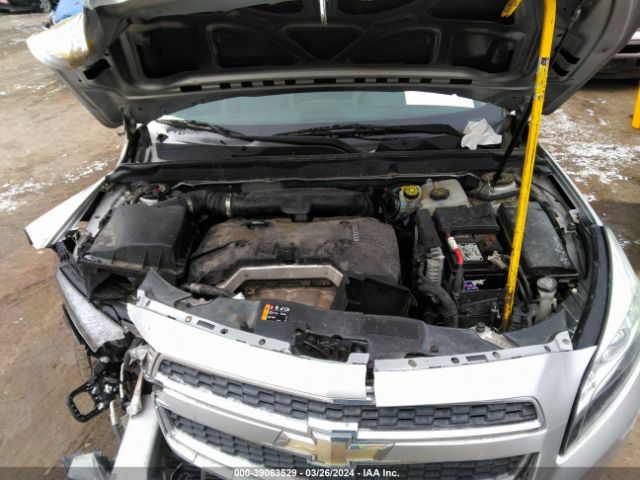 Photo 9 VIN: 1G11C5SA1DF146210 - CHEVROLET MALIBU 