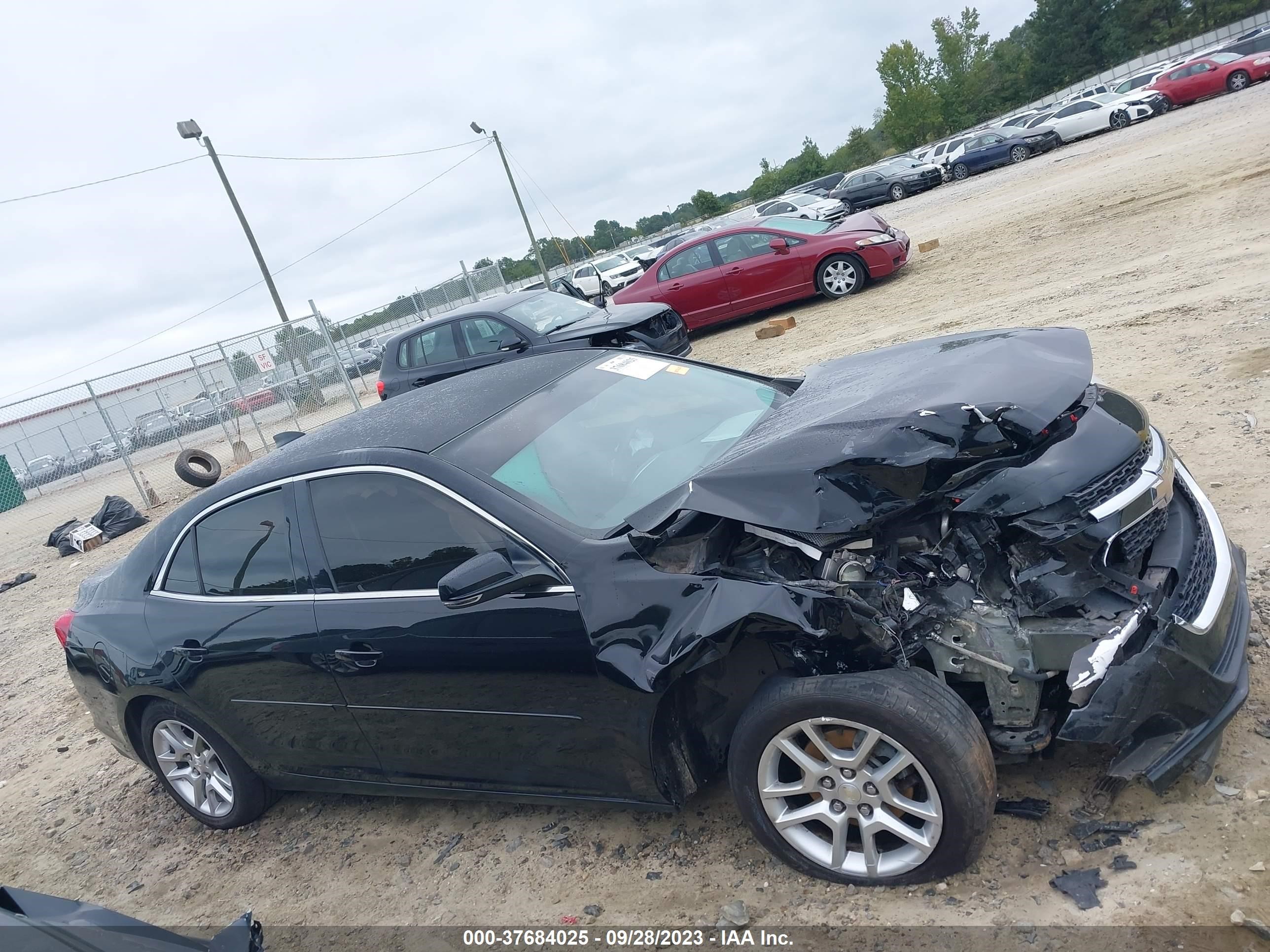 Photo 12 VIN: 1G11C5SA1GU113238 - CHEVROLET MALIBU 