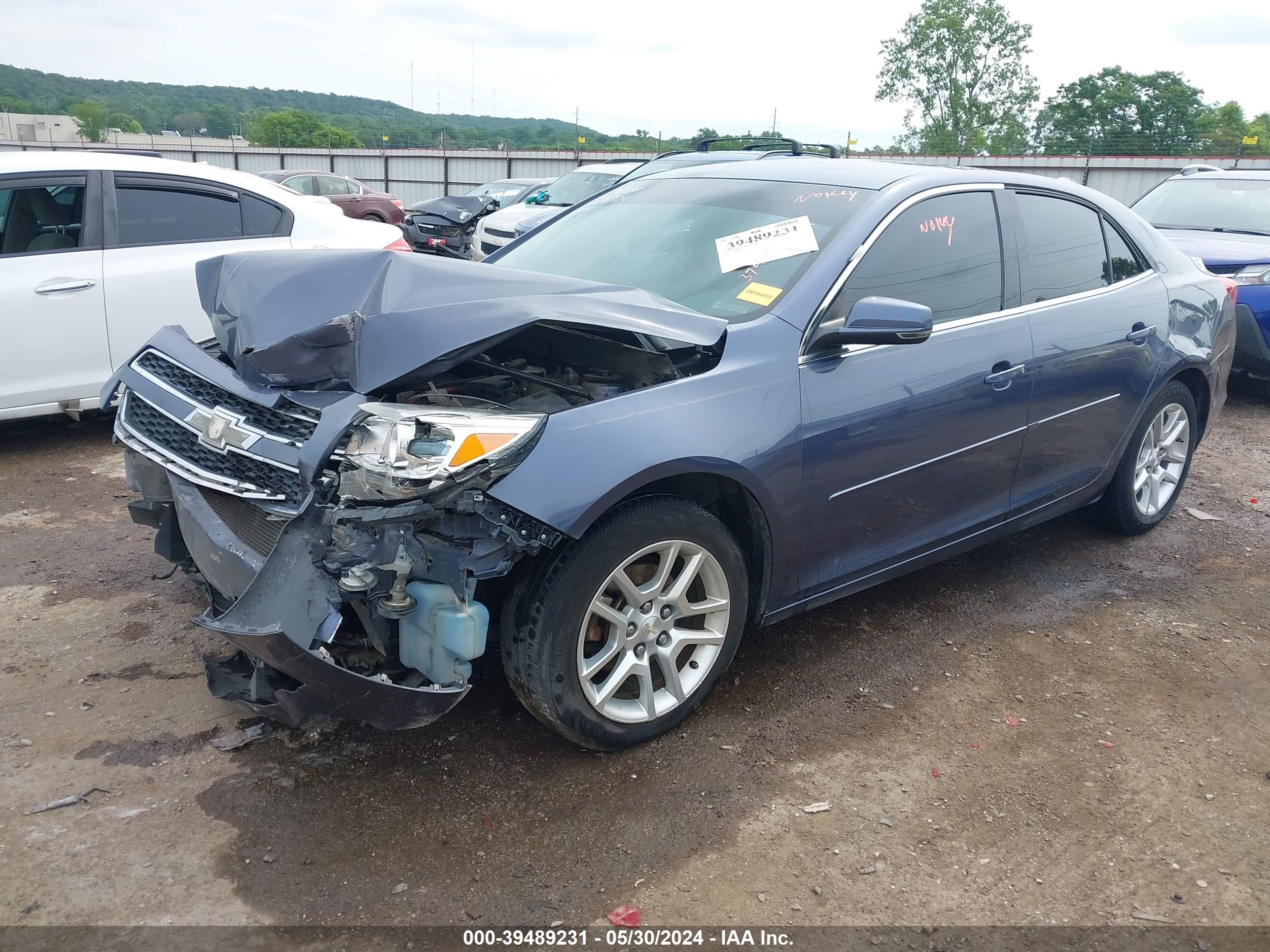 Photo 1 VIN: 1G11C5SA2DF347808 - CHEVROLET MALIBU 