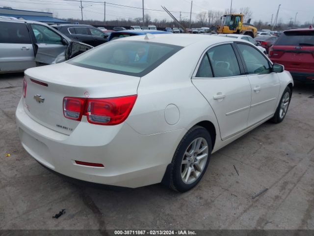 Photo 3 VIN: 1G11C5SA2DF355021 - CHEVROLET MALIBU 