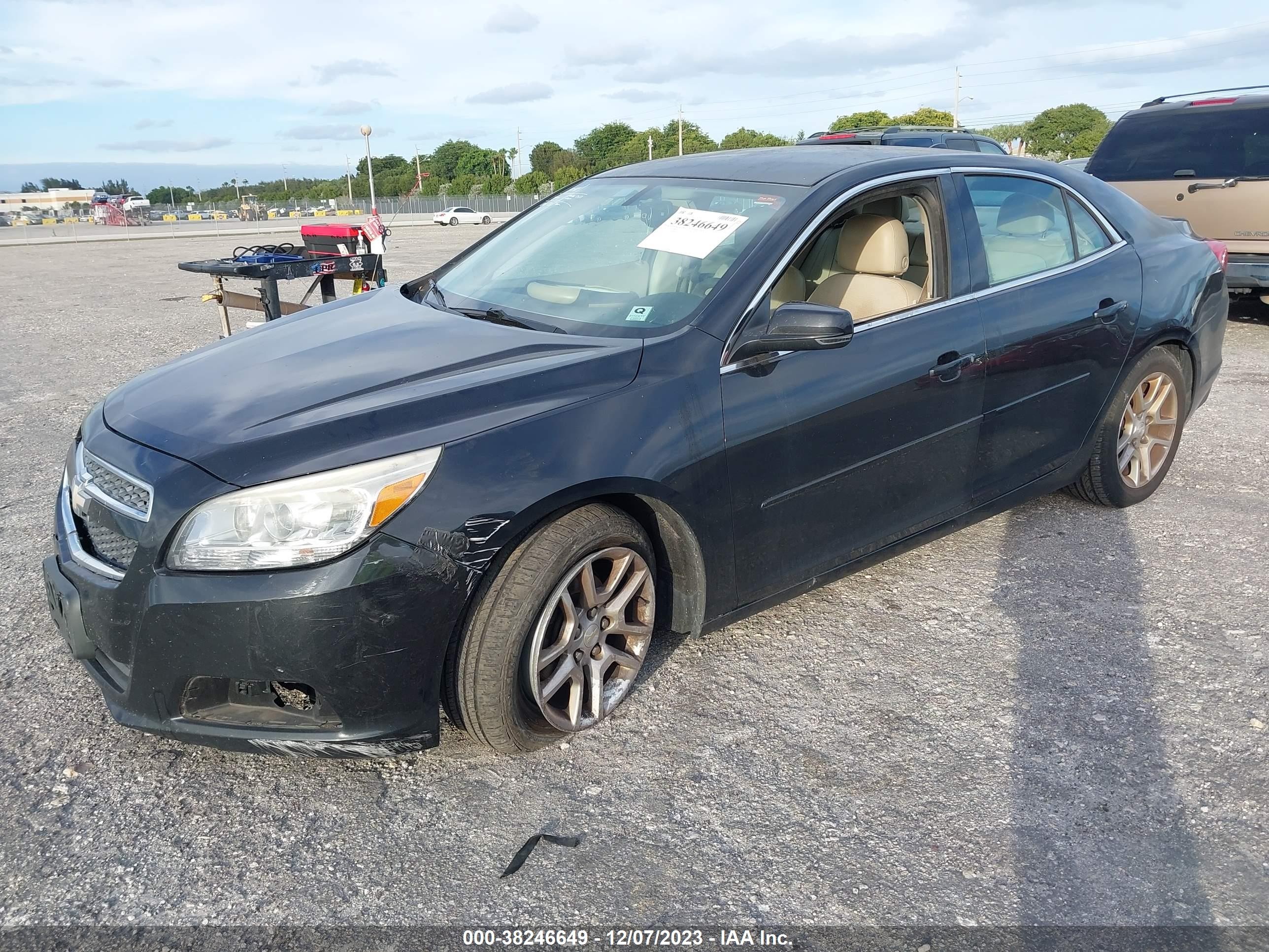 Photo 5 VIN: 1G11C5SA3DF249967 - CHEVROLET MALIBU 