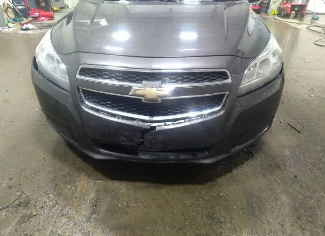 Photo 5 VIN: 1G11C5SA4DF128347 - CHEVROLET MALIBU 