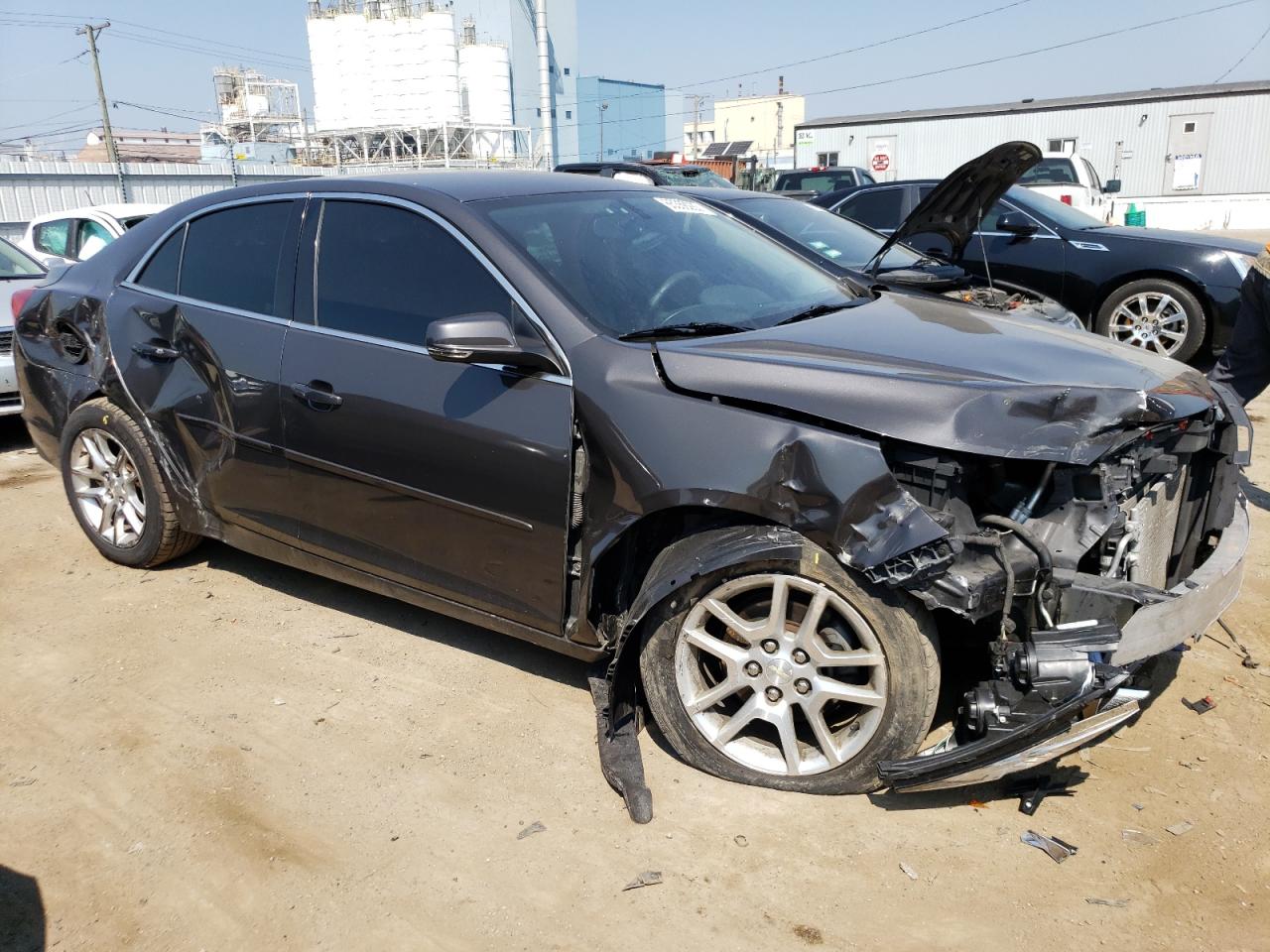 Photo 3 VIN: 1G11C5SA4DF134889 - CHEVROLET MALIBU 